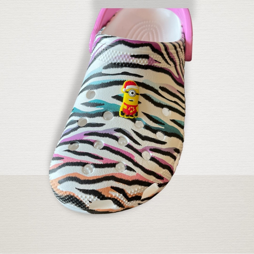 Holiday Minion Crocs Charm - Buy 3 of More Get‎ 50% OFF